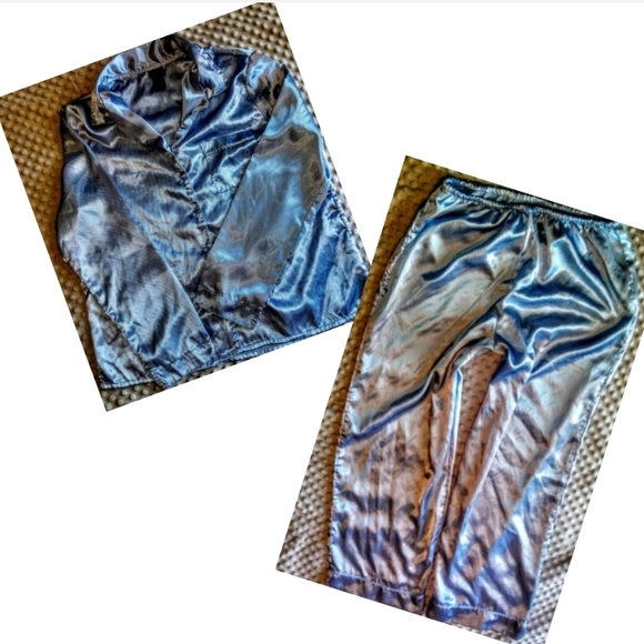 Seceret Treasures Pajama's Size Large Blue Silky - Picture 2 of 13